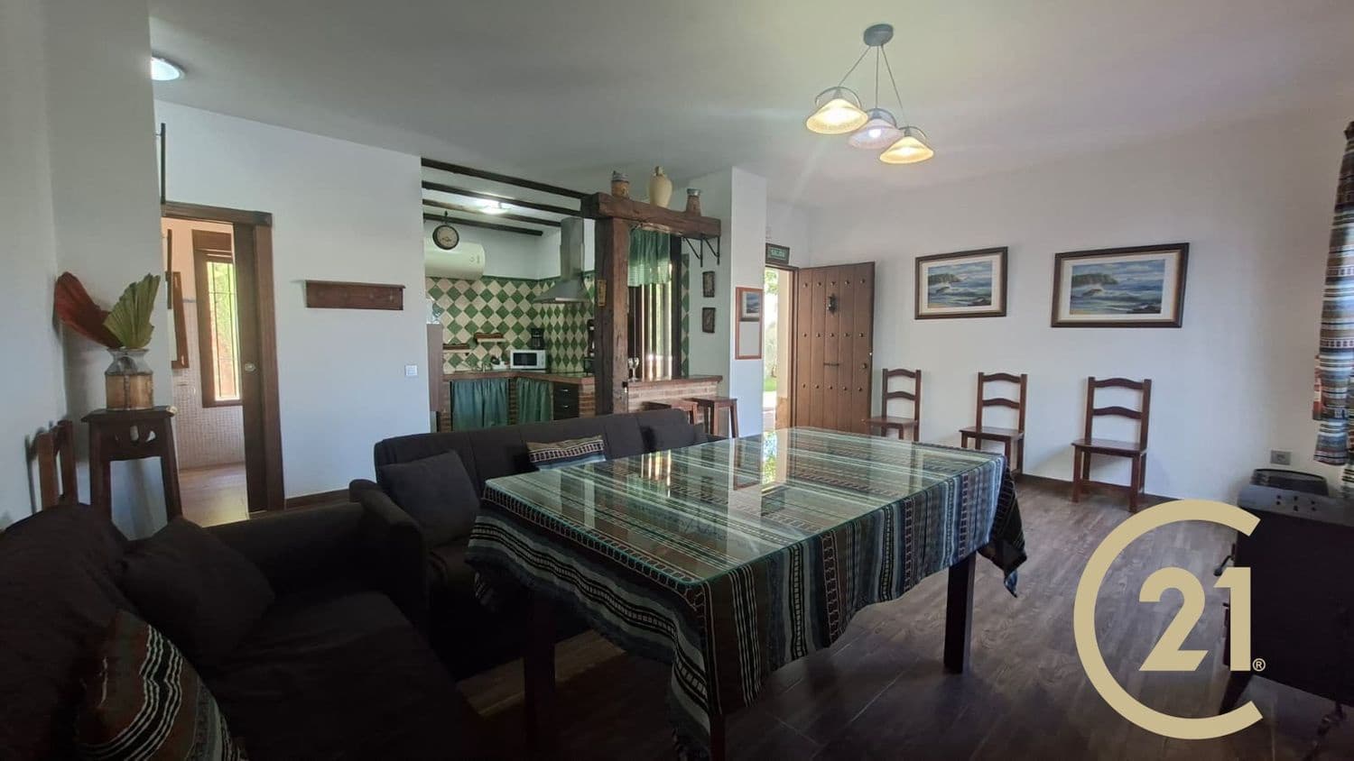 6 soveværelse Finca/Landehus til salg i Arriate med swimmingpool garage - € 380.000 (Ref: 9204143)