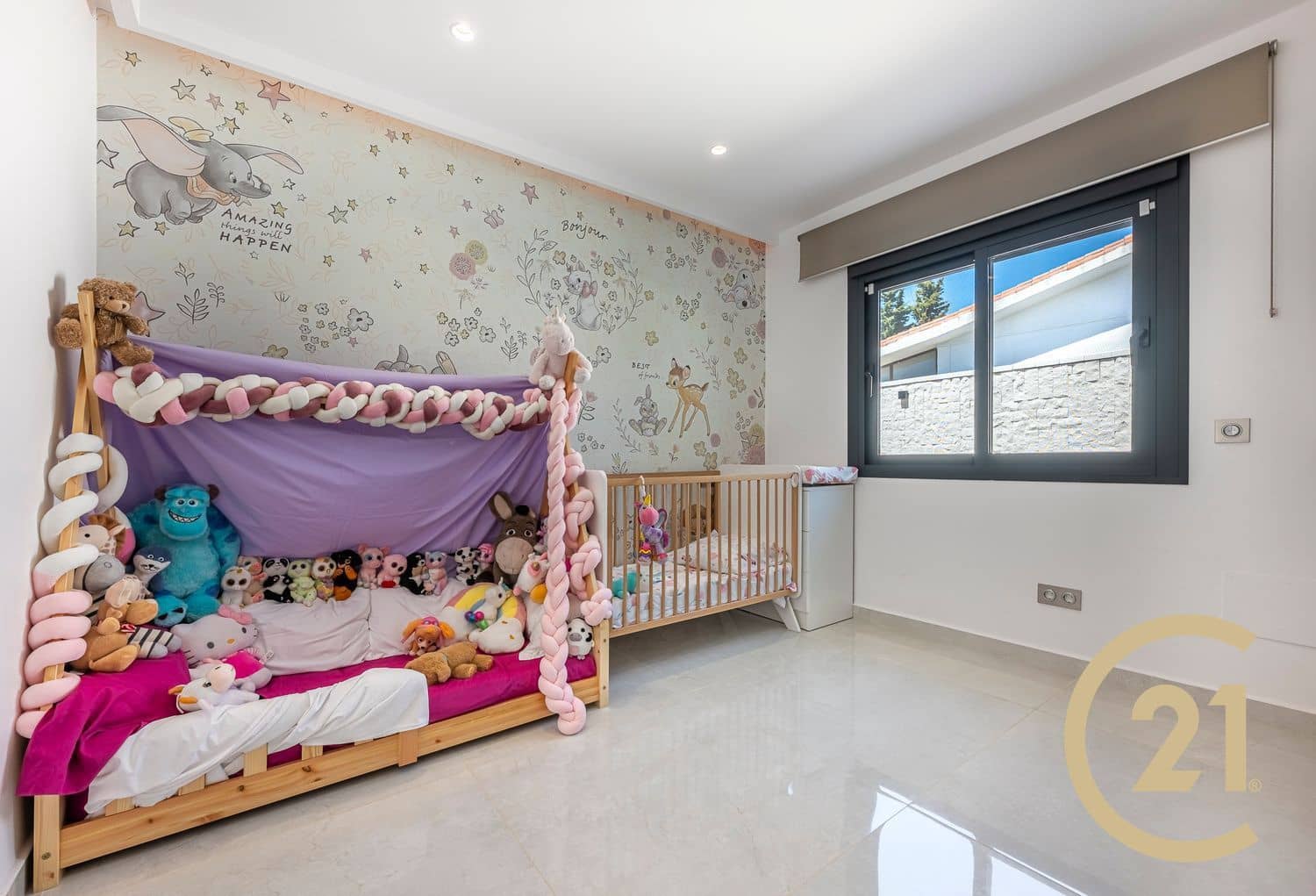 Chalet de 3 habitaciones en New Golden Mile en venta con piscina garaje - 1.800.000 € (Ref: 9217224)