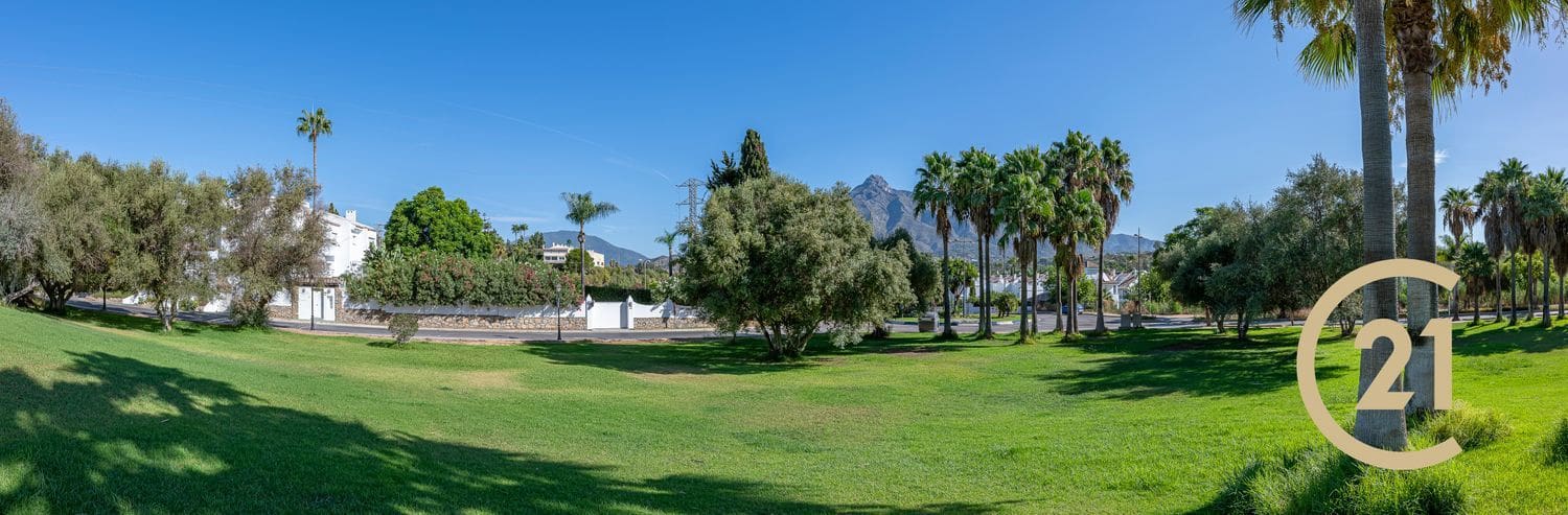 4 camera da letto Casa in vendita in Nueva Andalucia con piscina garage - 645.000 € (Rif: 9232092)