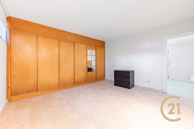 4 camera da letto Casa in vendita in La Dama de Noche - La Alzambra, Marbella con piscina garage - 645.000 € (Rif: 9232092)