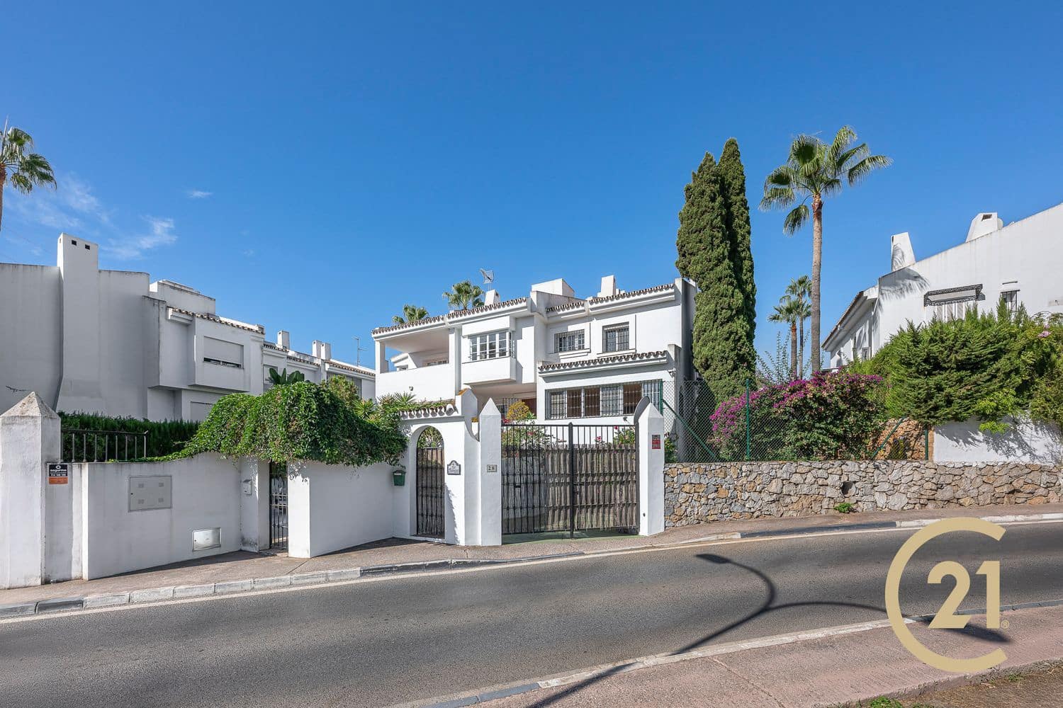 4 camera da letto Casa in vendita in Nueva Andalucia con piscina garage - 645.000 € (Rif: 9232092)