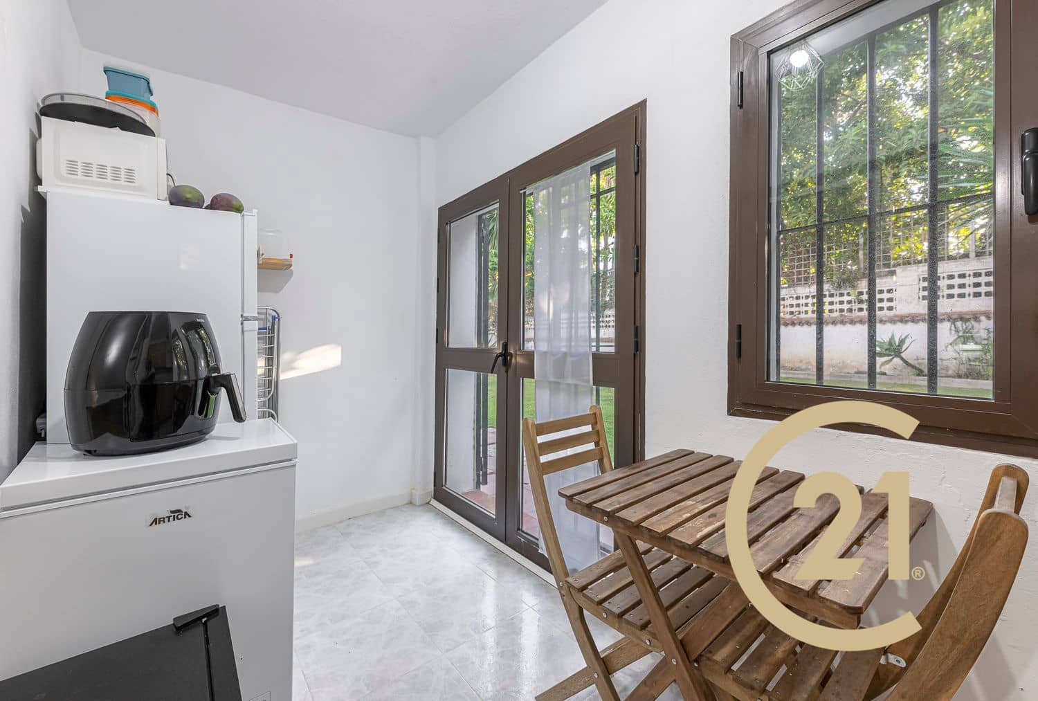 Leilighet til salgs i New Golden Mile med garasje - € 210 000 (Ref: 9275712)