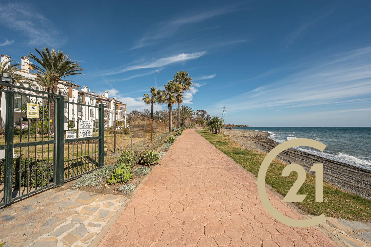 Leilighet til salgs i New Golden Mile med garasje - € 210 000 (Ref: 9275712)