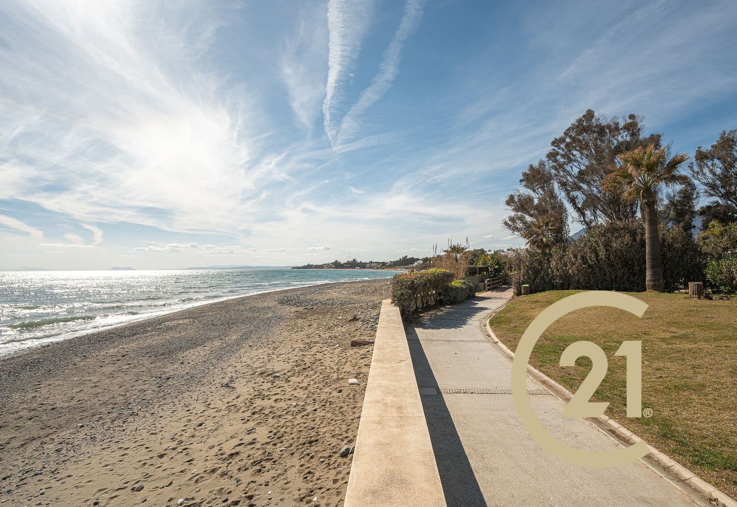 Leilighet til salgs i New Golden Mile med garasje - € 210 000 (Ref: 9275712)