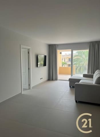 Apartamento de 3 habitaciones en El Paraiso, Estepona en venta con piscina garaje - 515.000 € (Ref: 9336900)