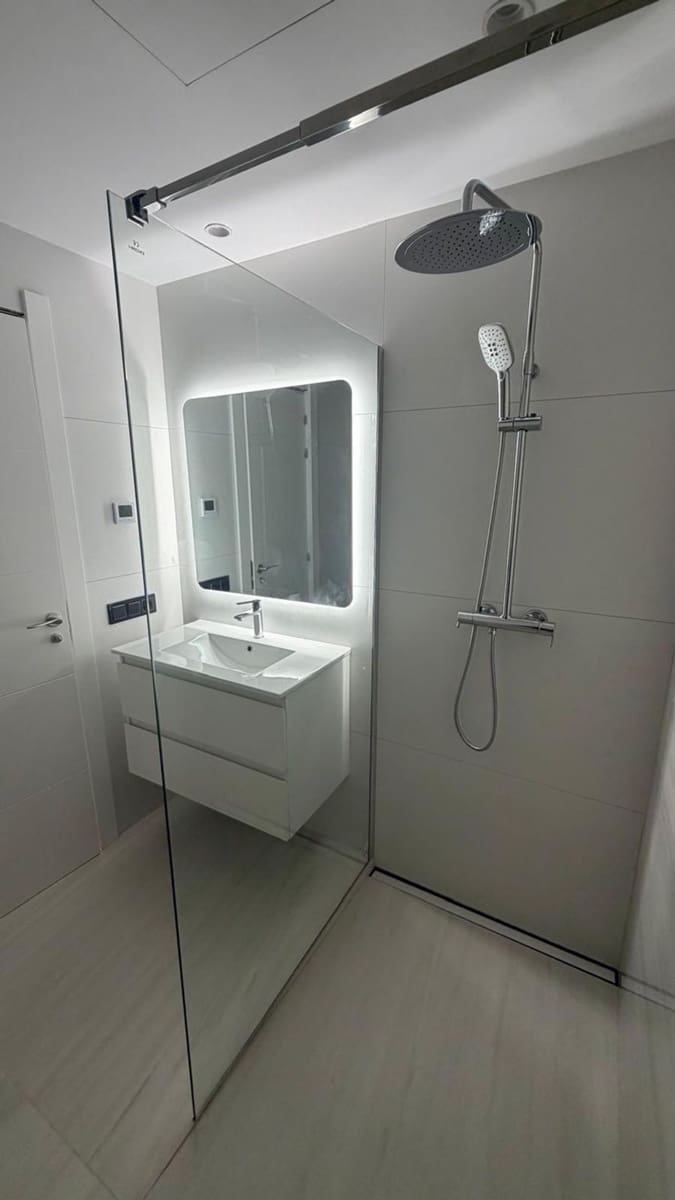 3 bedroom Apartment for sale in New Golden Mile with pool garage - € 530,000 (Ref: 9336900)
