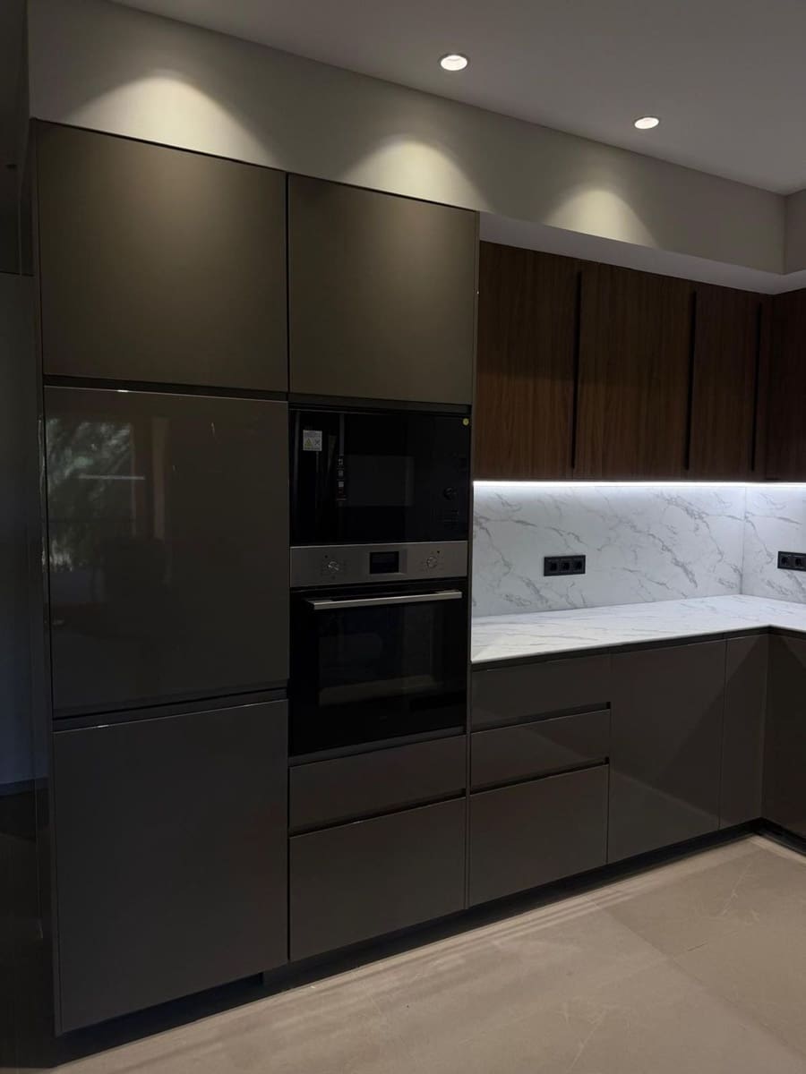 3 bedroom Apartment for sale in New Golden Mile with pool garage - € 530,000 (Ref: 9336900)