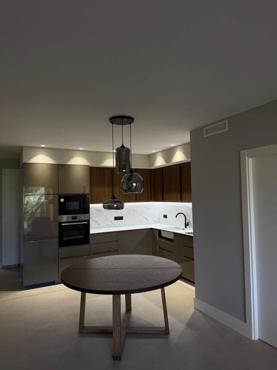 3 bedroom Apartment for sale in New Golden Mile with pool garage - € 530,000 (Ref: 9336900)