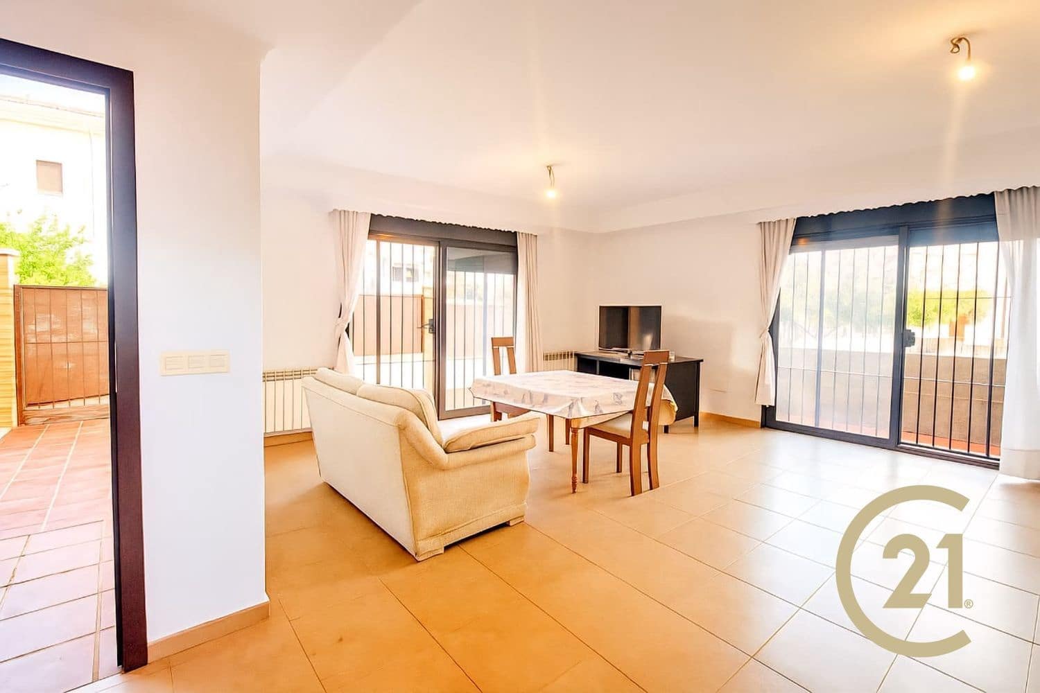 4 bedroom Townhouse for sale in Ronda with garage - € 440,000 (Ref: 9390059)