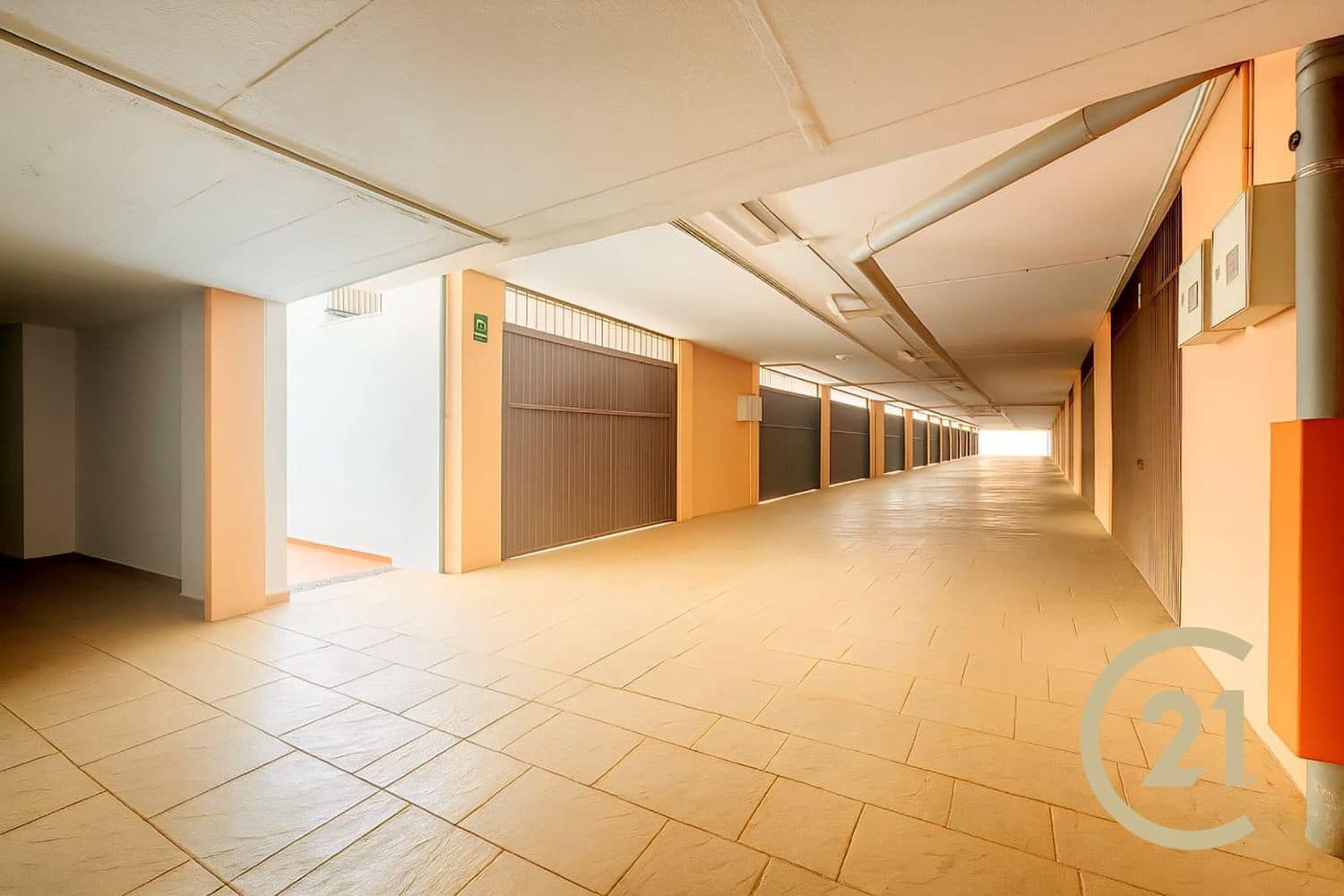 4 bedroom Townhouse for sale in Ronda with garage - € 440,000 (Ref: 9390059)