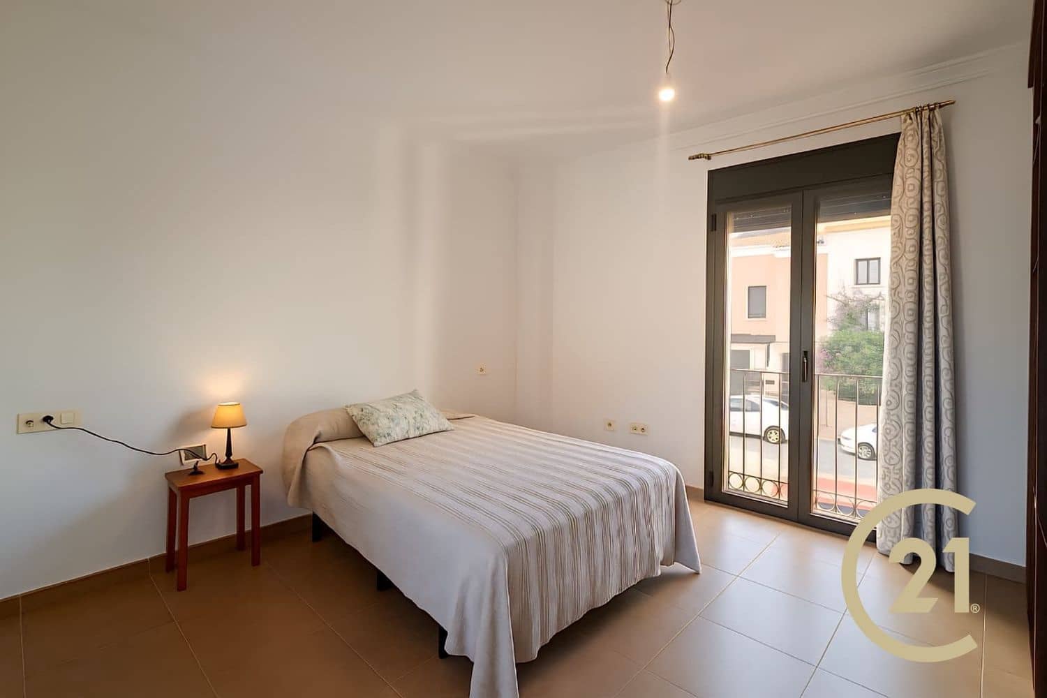 4 bedroom Townhouse for sale in Ronda with garage - € 440,000 (Ref: 9390059)