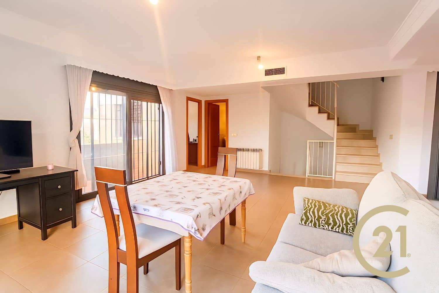 4 bedroom Townhouse for sale in Ronda with garage - € 440,000 (Ref: 9390059)