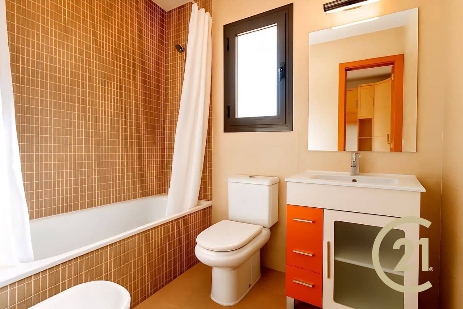 4 bedroom Townhouse for sale in Ronda with garage - € 440,000 (Ref: 9390059)