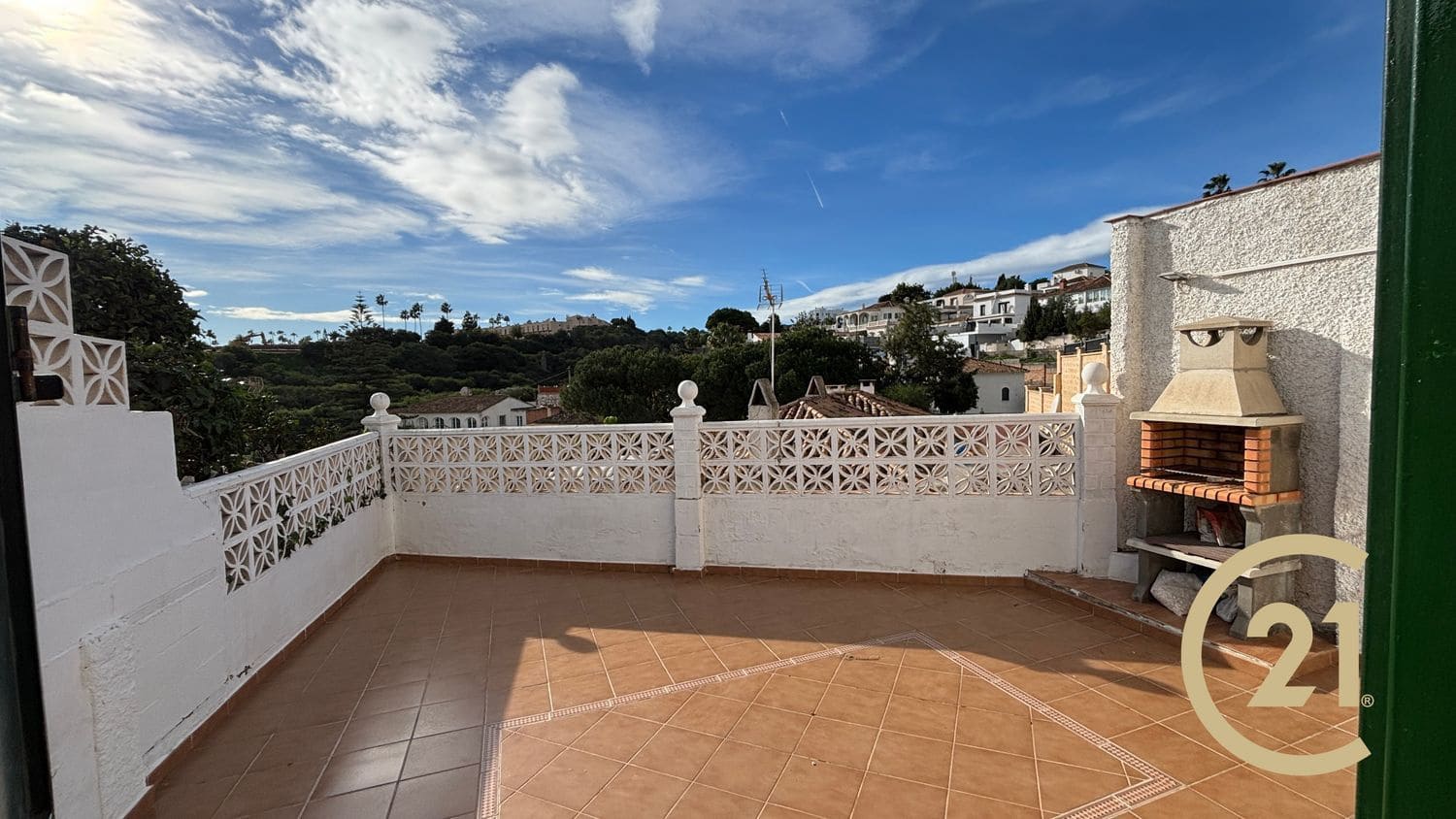 3 soveværelse Lejlighed til leje i Mijas med garage - € 1.500 (Ref: 9439580)