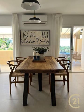 4 bedroom Apartment for rent in La Quinta, Benahavís with pool garage - € 3,700 (Ref: 9451984)