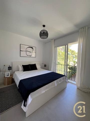 4 bedroom Apartment for rent in La Quinta, Benahavís with pool garage - € 3,700 (Ref: 9451984)