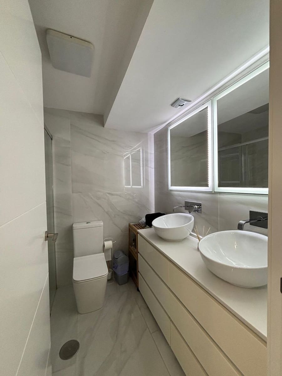 Apartamento de 3 habitaciones en New Golden Mile en alquiler con piscina garaje - 1.390 € (Ref: 9470356)