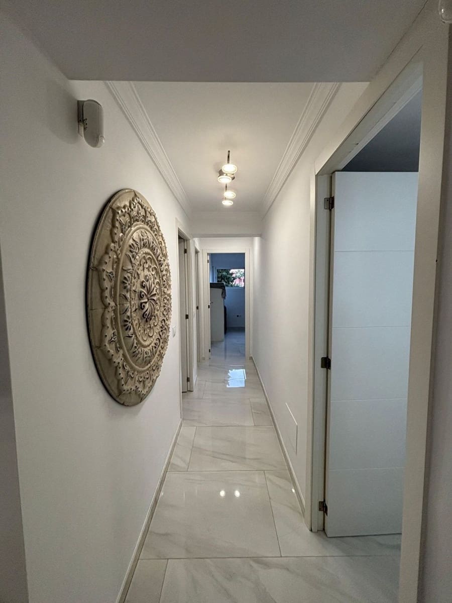 Apartamento de 3 habitaciones en New Golden Mile en alquiler con piscina garaje - 1.390 € (Ref: 9470356)