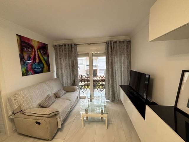 Apartamento de 3 habitaciones en Sotoserena, Estepona en alquiler con piscina garaje - 1.390 € (Ref: 9470356)