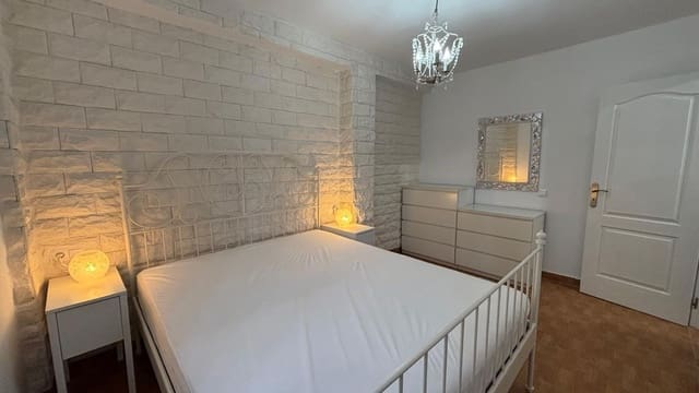 3 bedroom Townhouse for rent in El Faro de Calaburra - Chaparral, Mijas with garage - € 1,300 (Ref: 9488134)