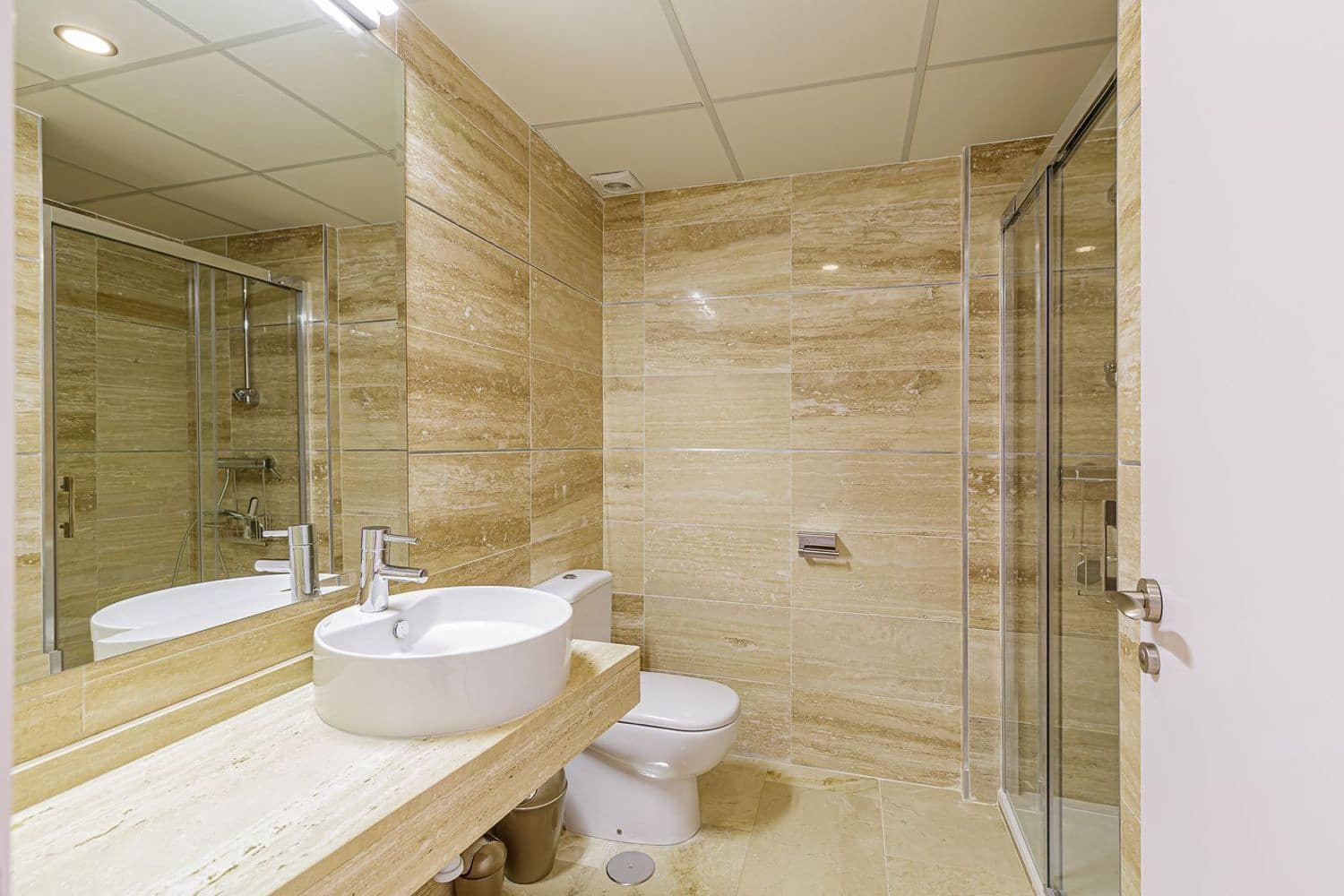 3 bedroom Apartment for rent in Benahavis with pool garage - € 2,800 (Ref: 9496683)