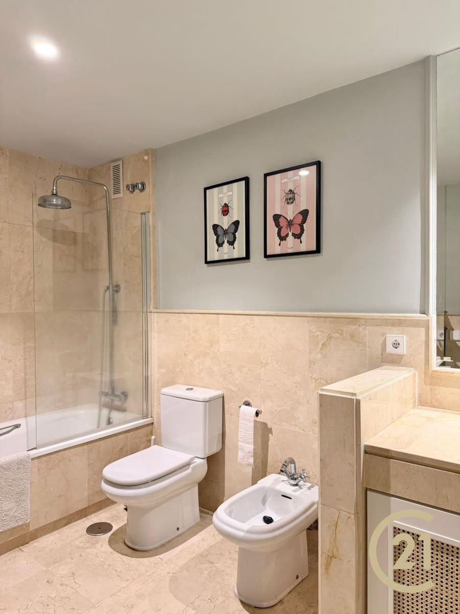 3 bedroom Apartment for rent in Marbella with garage - € 2,500 (Ref: 9503787)