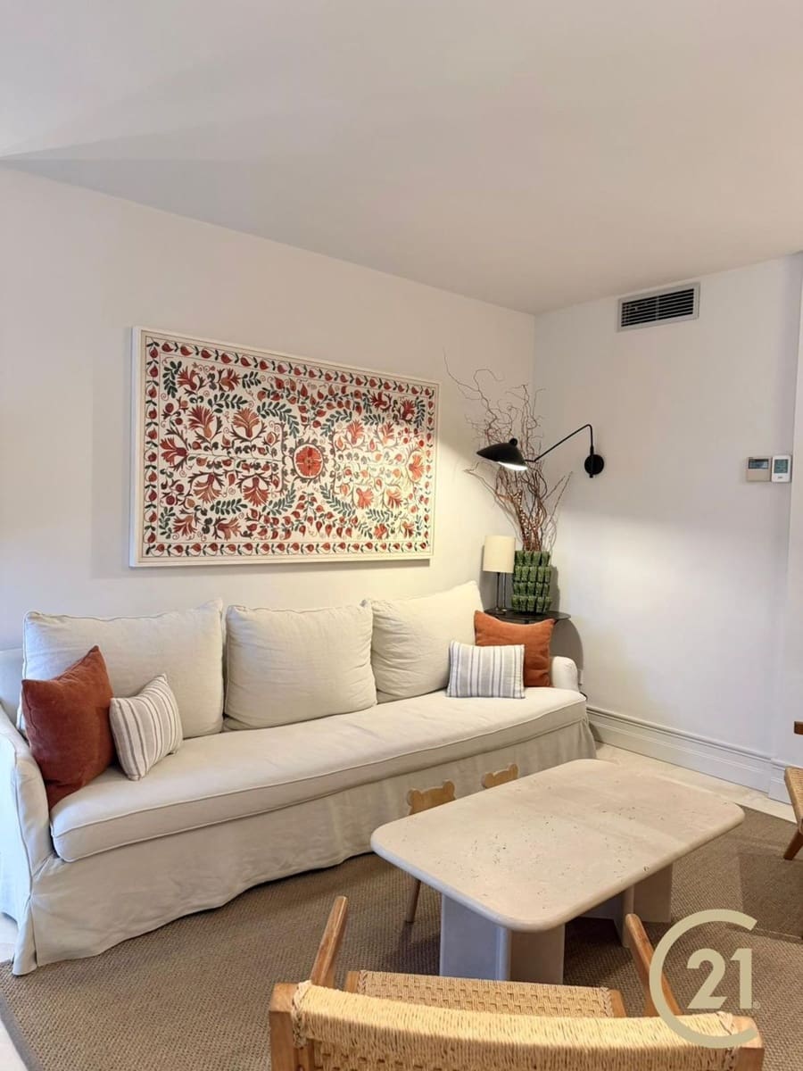 3 bedroom Apartment for rent in Marbella with garage - € 2,500 (Ref: 9503787)