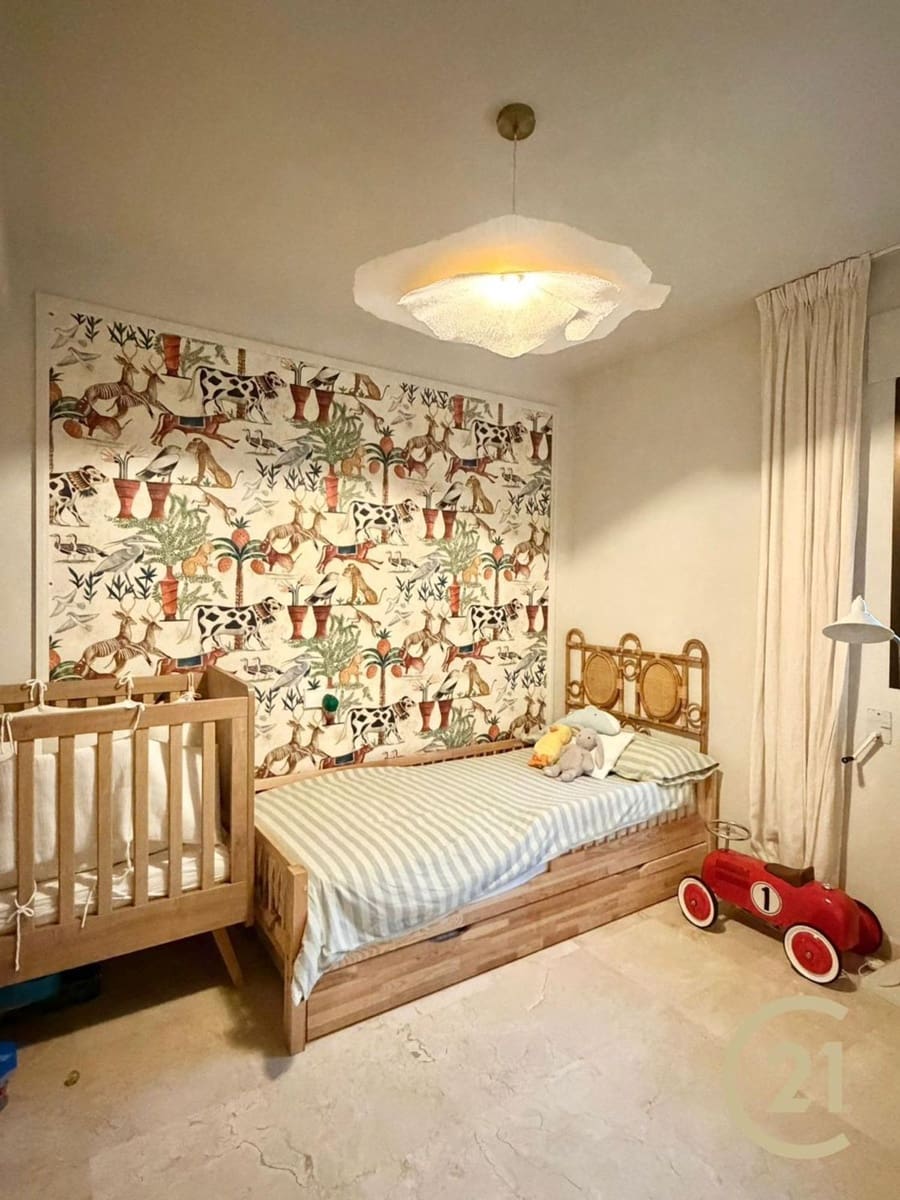 3 bedroom Apartment for rent in Marbella with garage - € 2,500 (Ref: 9503787)