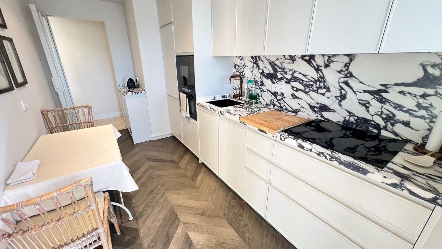 3 sypialnia Apartament do wynajęcia w Marbella z garażem - 2 600 € (Ref: 9503787)