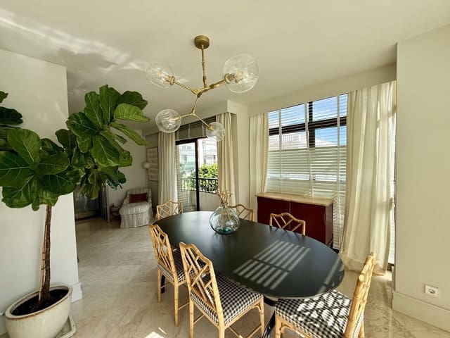 3 makuuhuone Huoneisto vuokrattavana paikassa Ricardo Soriano, Marbella mukana 
autotalli - 2 600 € (Ref: 9503787)