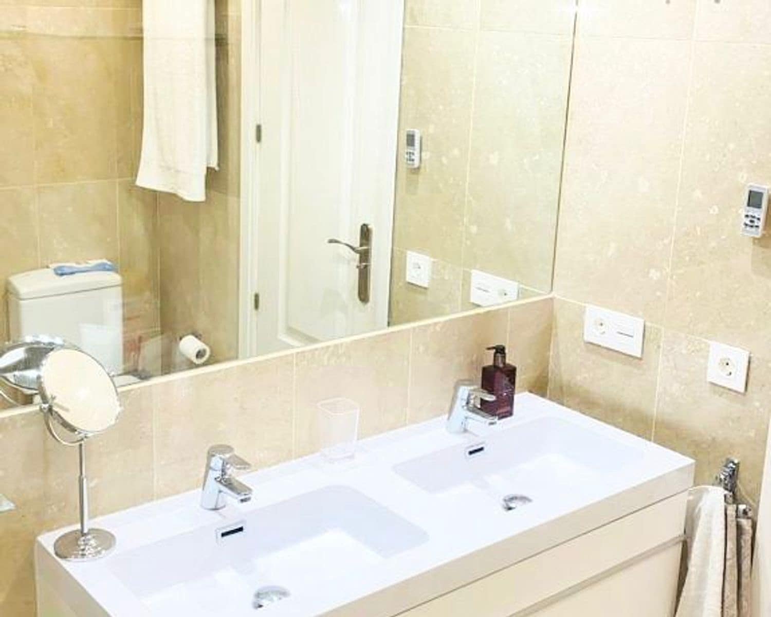 4 makuuhuone Omakotitalo vuokrattavana paikassa Puerto Banus mukana uima-altaan 
autotalli - 4 000 € (Ref: 9551025)