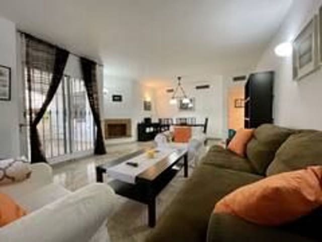 2 quarto Apartamento para arrendar em La Dama de Noche - La Alzambra, Marbella com piscina garagem - 1 900 € (Ref: 9570366)