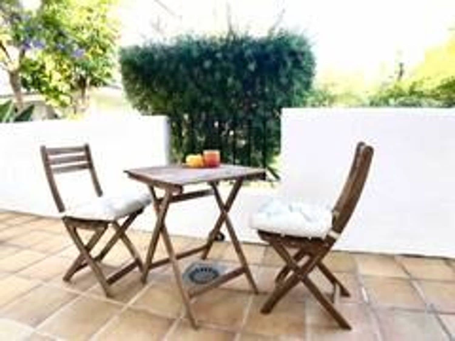 2 bedroom Apartment for rent in Nueva Andalucia with pool garage - € 1,900 (Ref: 9570366)