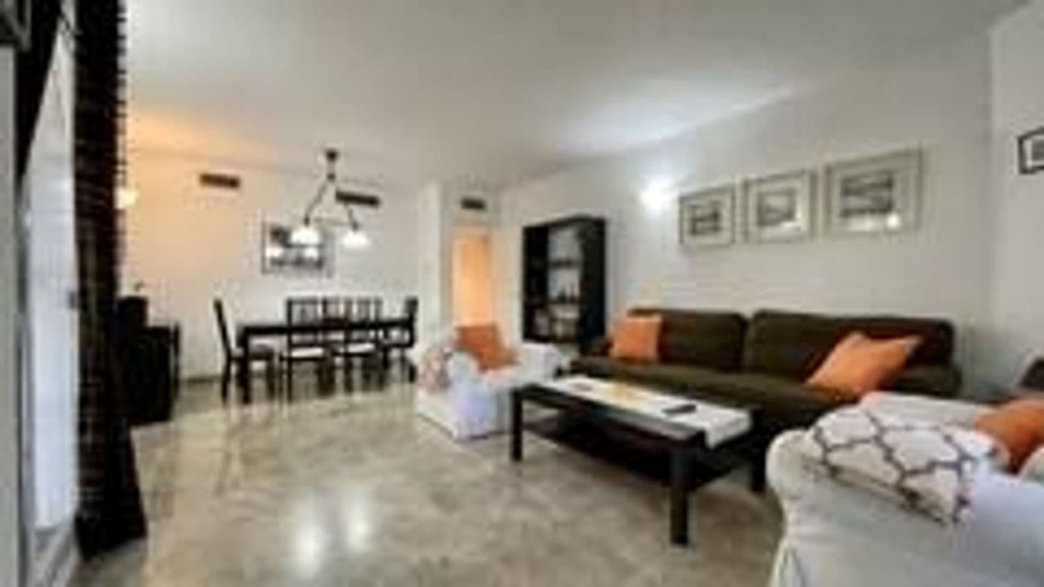 2 bedroom Apartment for rent in Nueva Andalucia with pool garage - € 1,900 (Ref: 9570366)