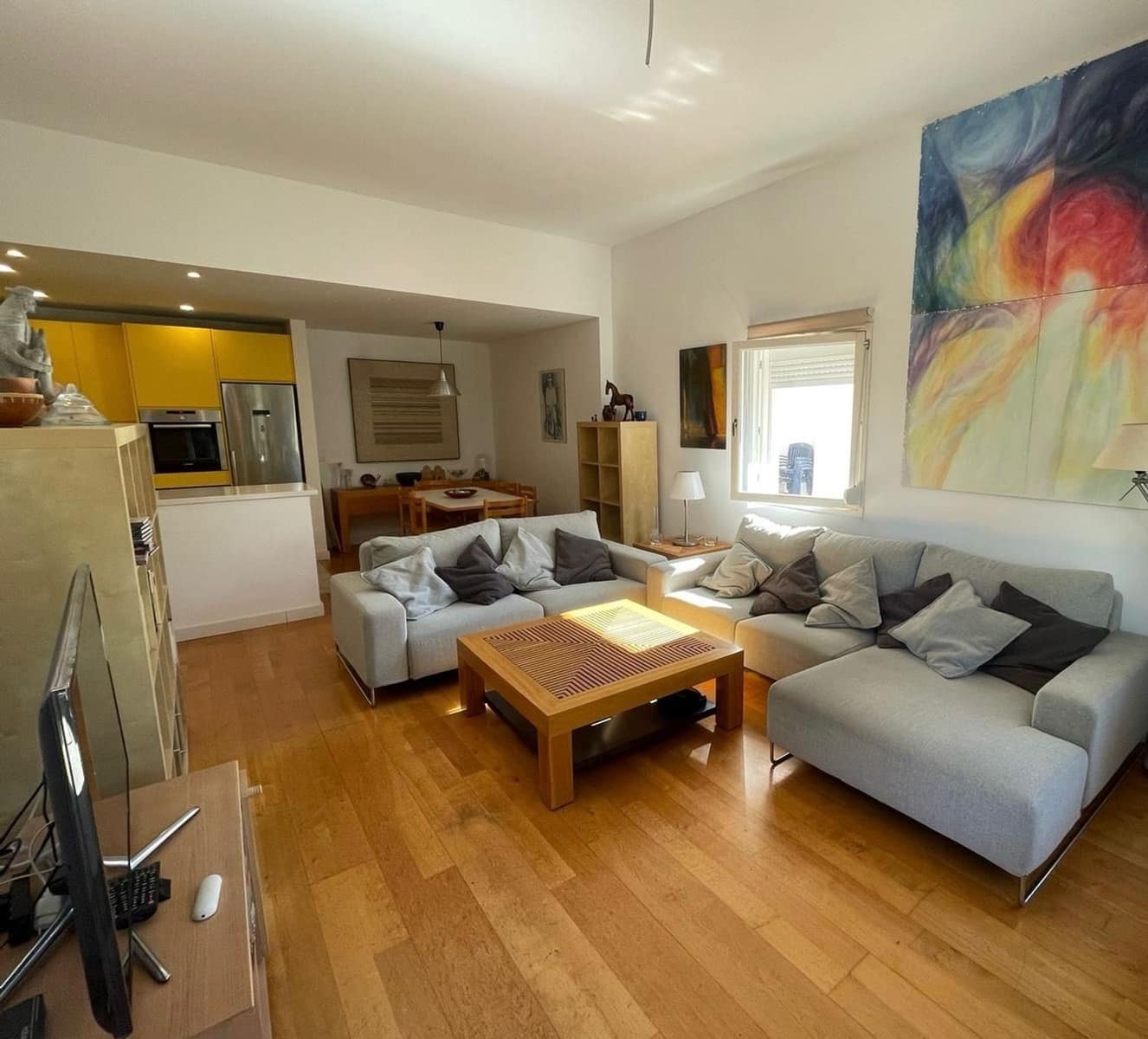 2 soveværelse Lejlighed til leje i El Paraiso med swimmingpool garage - € 2.250 (Ref: 9585910)