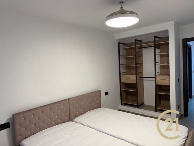 2 sypialnia Apartament na sprzedaż w Nueva Atalaya, Estepona z basenem garażem - 259 000 € (Ref: 9598599)