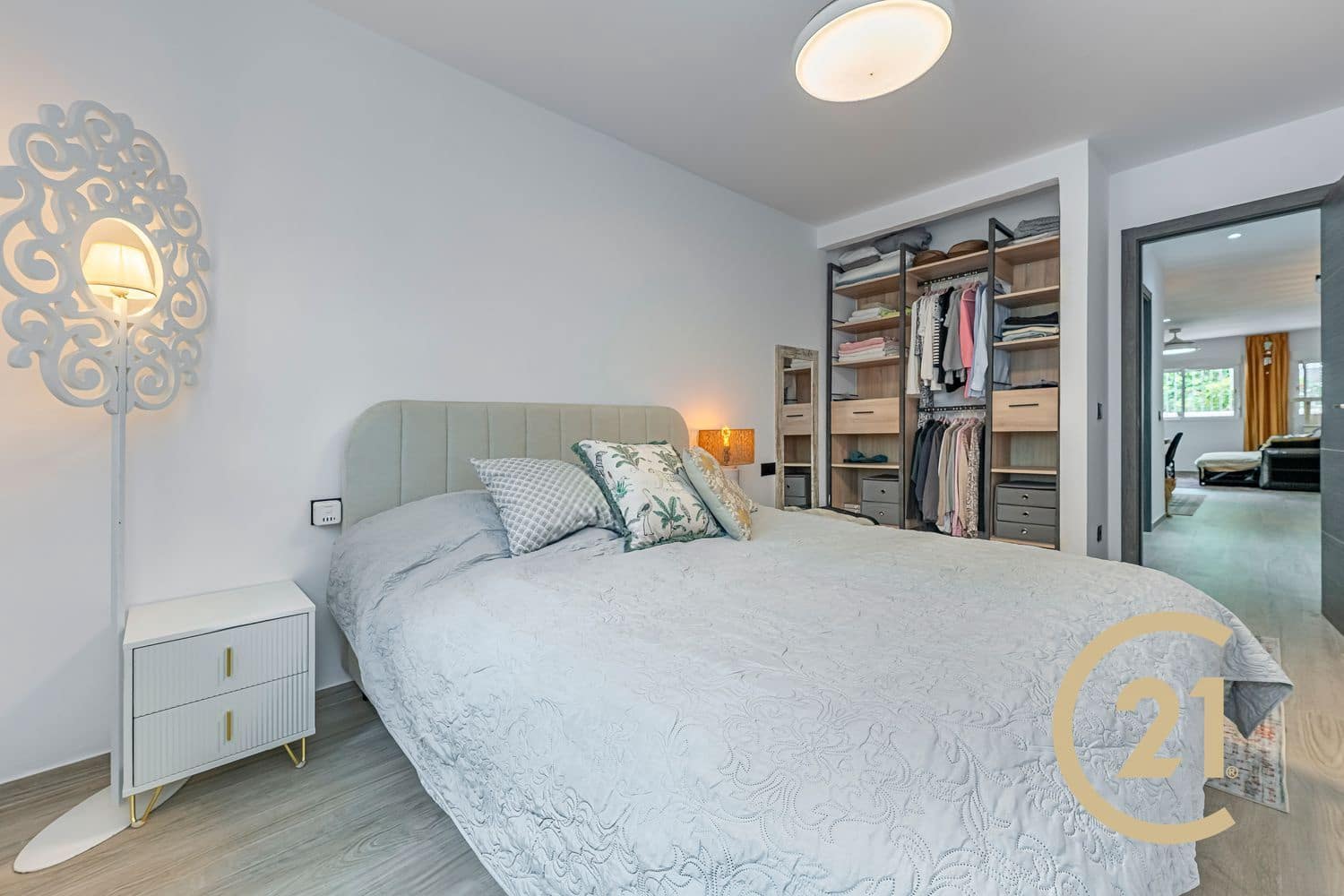 2 sovrum Lägenhet till salu i New Golden Mile med pool garage - 259 000 € (Ref: 9598599)