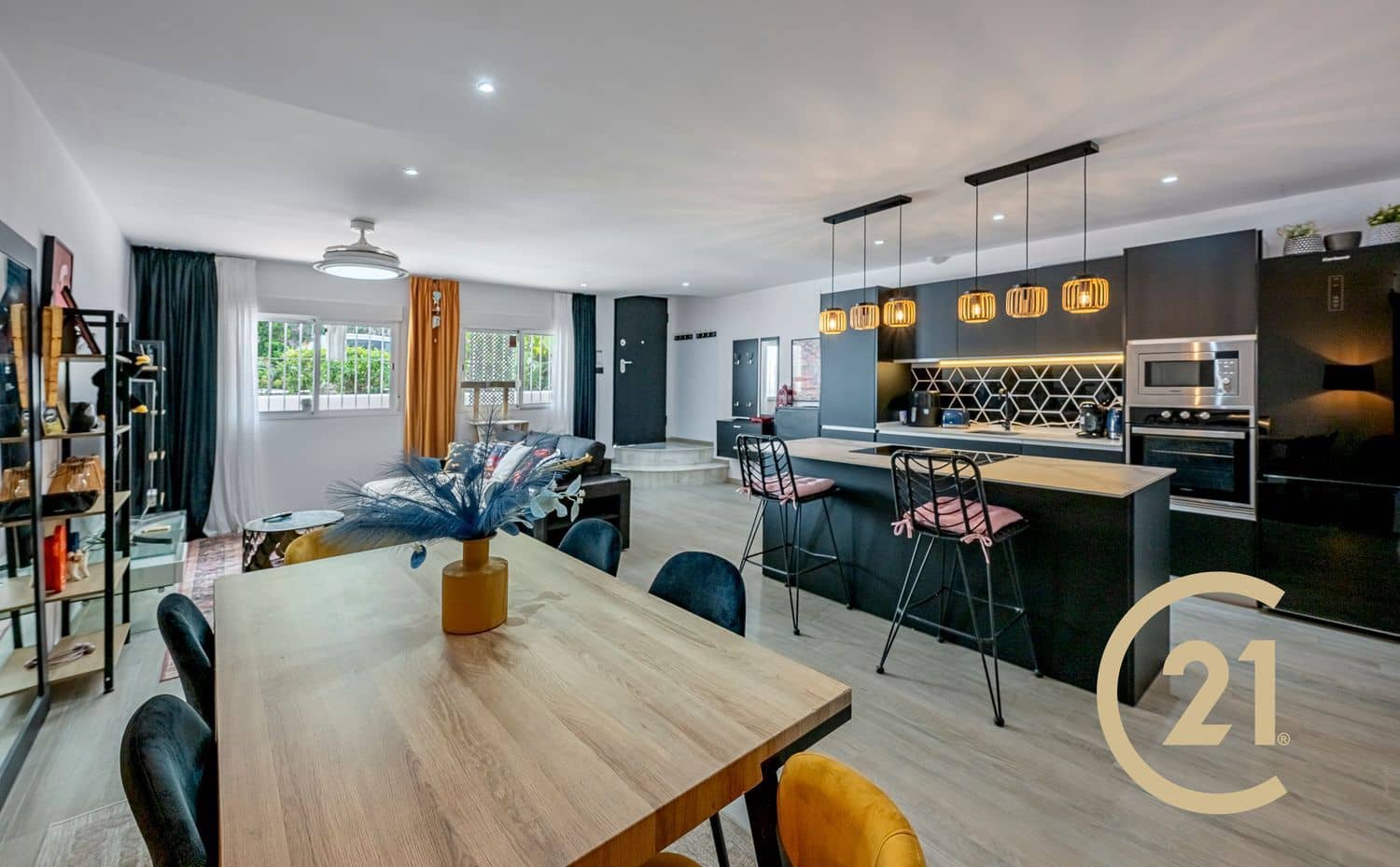 2 sovrum Lägenhet till salu i New Golden Mile med pool garage - 259 000 € (Ref: 9598599)