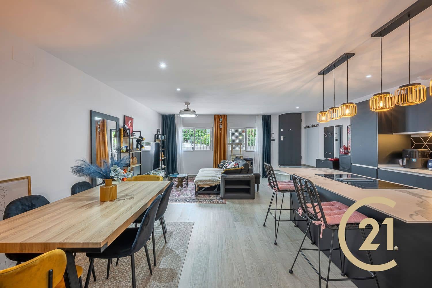 2 sovrum Lägenhet till salu i New Golden Mile med pool garage - 259 000 € (Ref: 9598599)