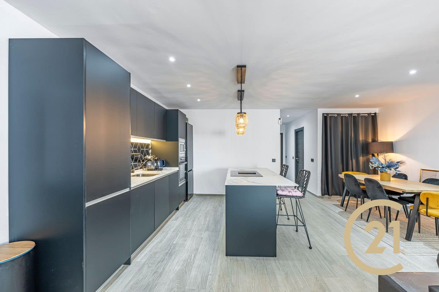 2 sovrum Lägenhet till salu i New Golden Mile med pool garage - 259 000 € (Ref: 9598599)