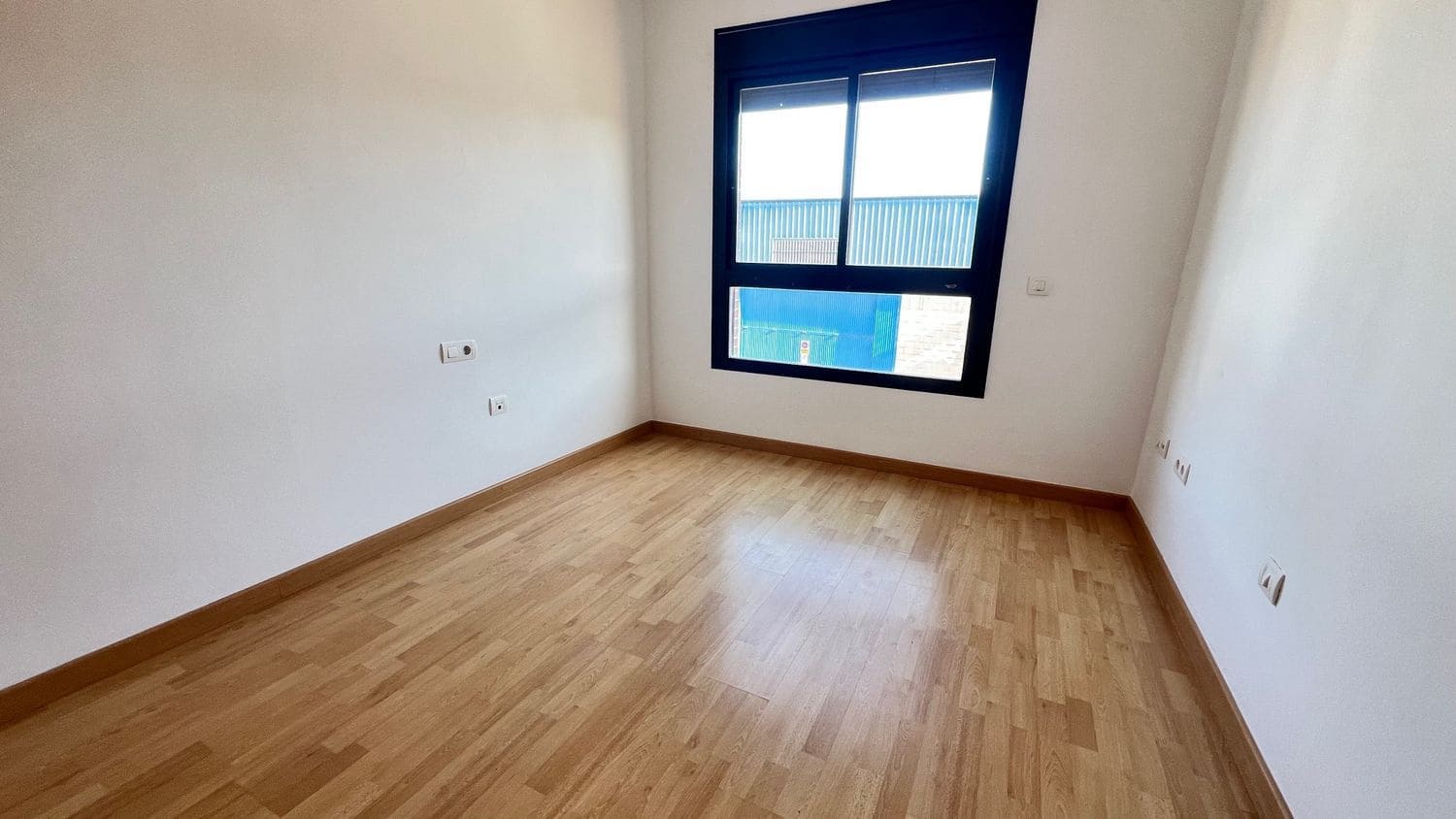 4 bedroom Townhouse for sale in Malaga city with pool garage - € 466,000 (Ref: 9600884)