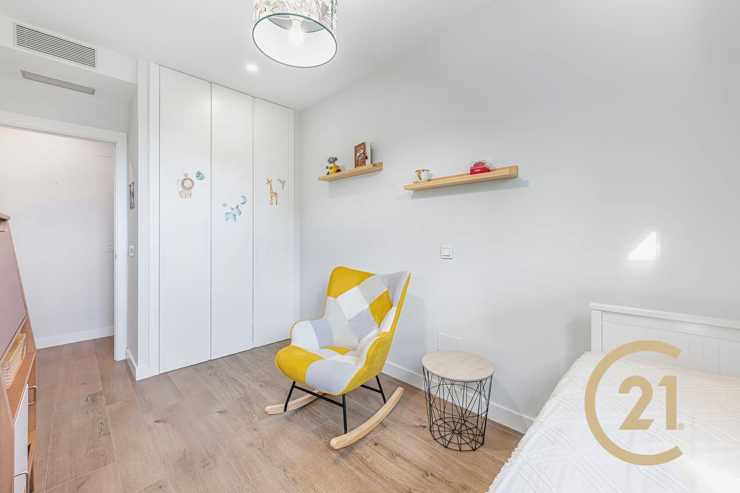 3 soverom Leilighet til salgs i Malaga by med svømmebasseng garasje - € 680 000 (Ref: 9627062)