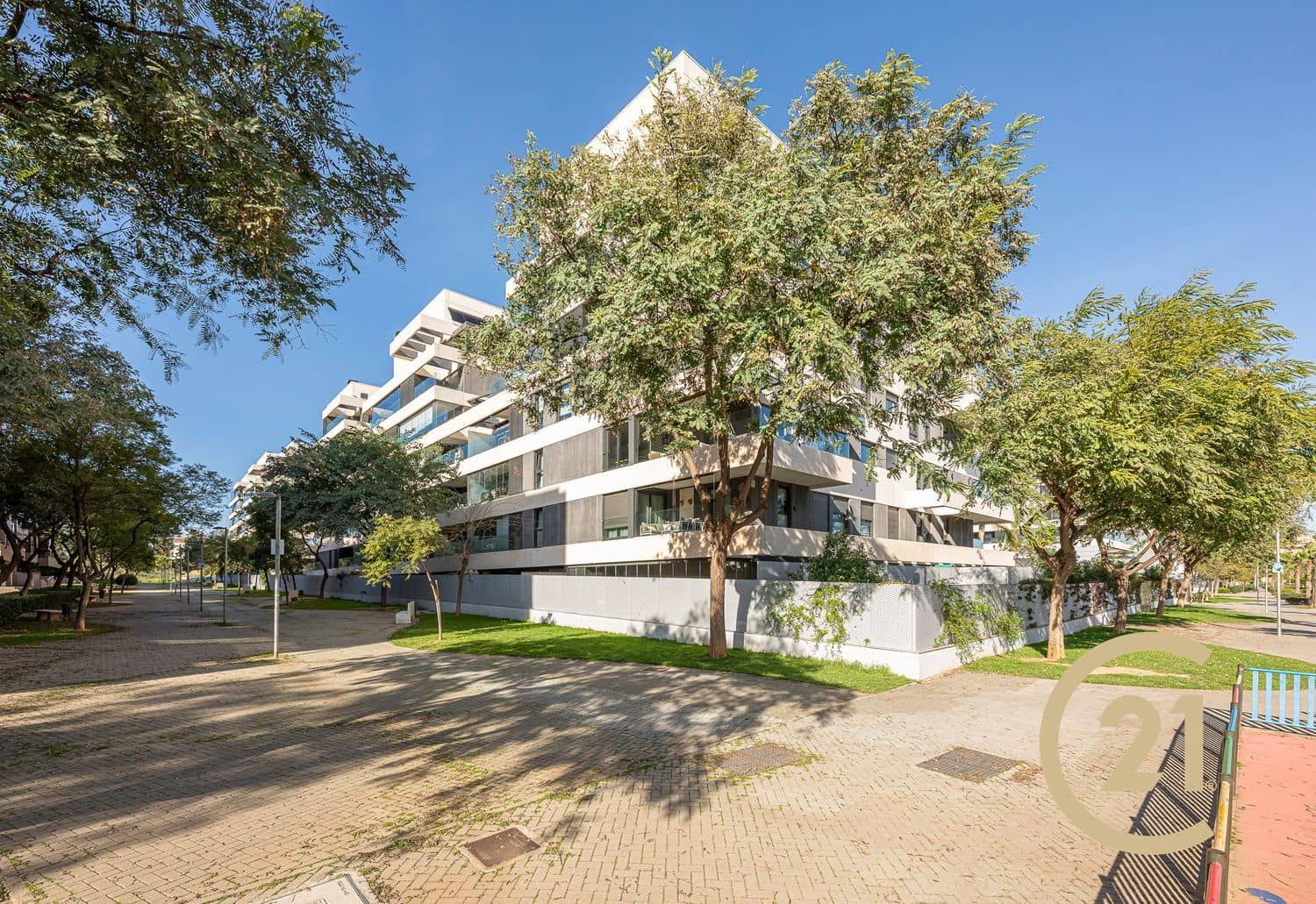 3 soverom Leilighet til salgs i Malaga by med svømmebasseng garasje - € 680 000 (Ref: 9627062)