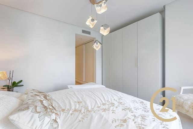 2 soverom Leilighet til salgs i Los Arqueros - Puerto del Almendro, Benahavís med svømmebasseng garasje - € 680 000 (Ref: 9629744)