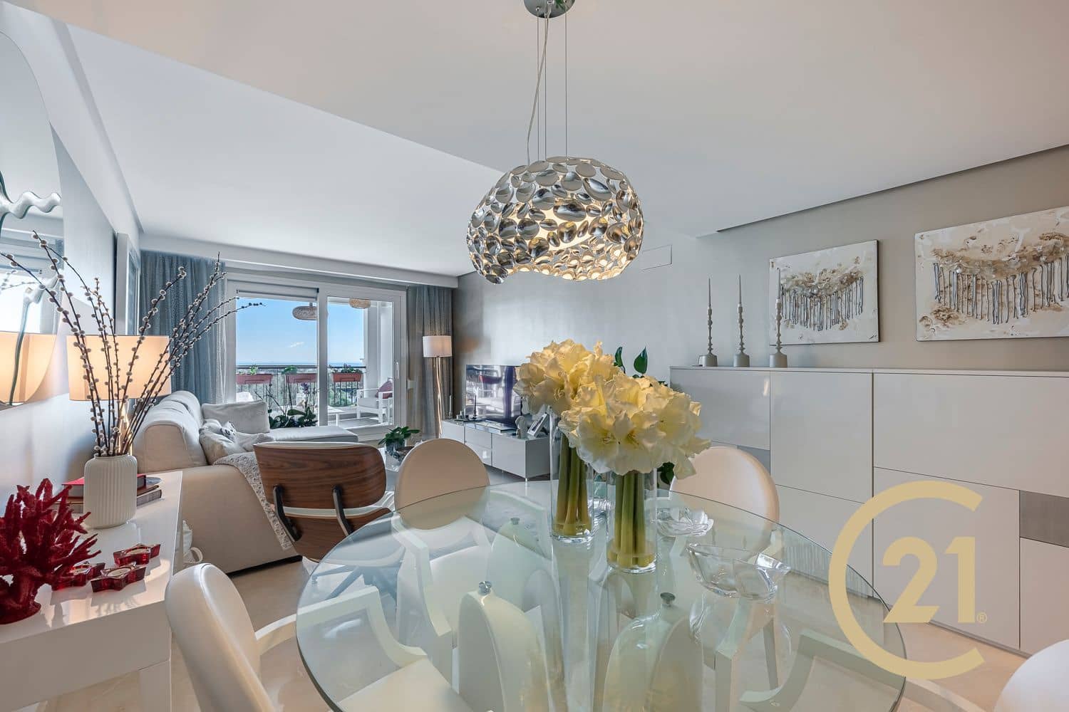 2 soverom Leilighet til salgs i Benahavis med svømmebasseng garasje - € 680 000 (Ref: 9629744)