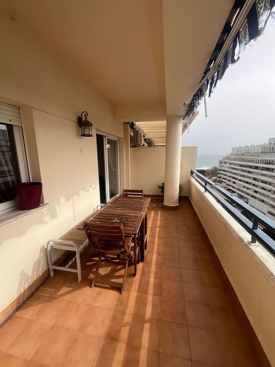 2 quarto Apartamento para arrendar em Marbella com piscina garagem - 1 700 € (Ref: 9658183)