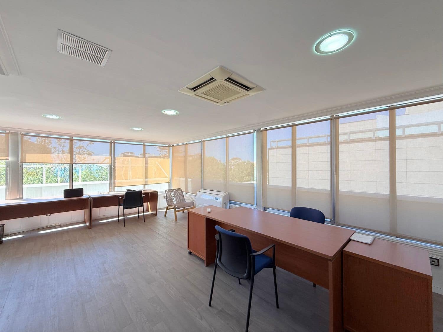 Escritório para arrendar em Marbella - 1 600 € (Ref: 9719400)