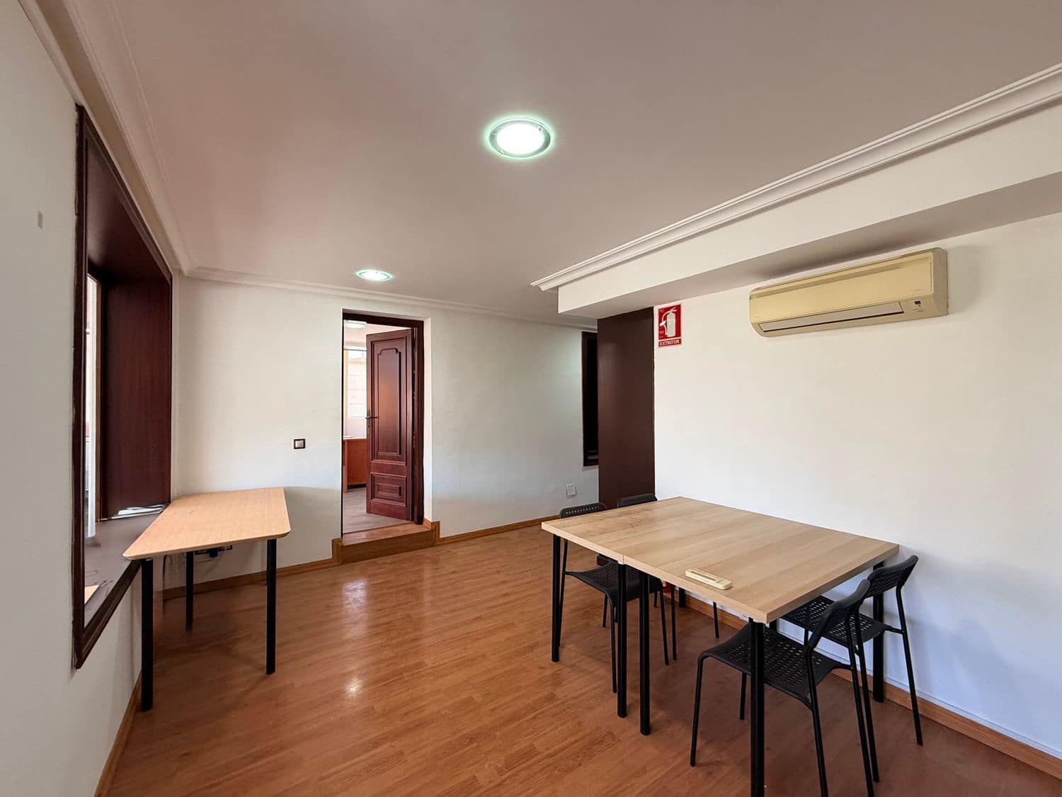 Escritório para arrendar em Marbella - 1 600 € (Ref: 9719400)