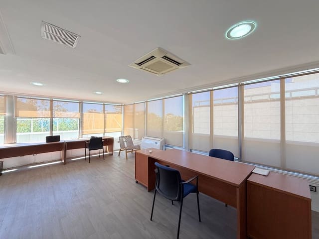 Toimisto vuokrattavana paikassa Casco Antiguo, Marbella - 1 600 € (Ref: 9719400)