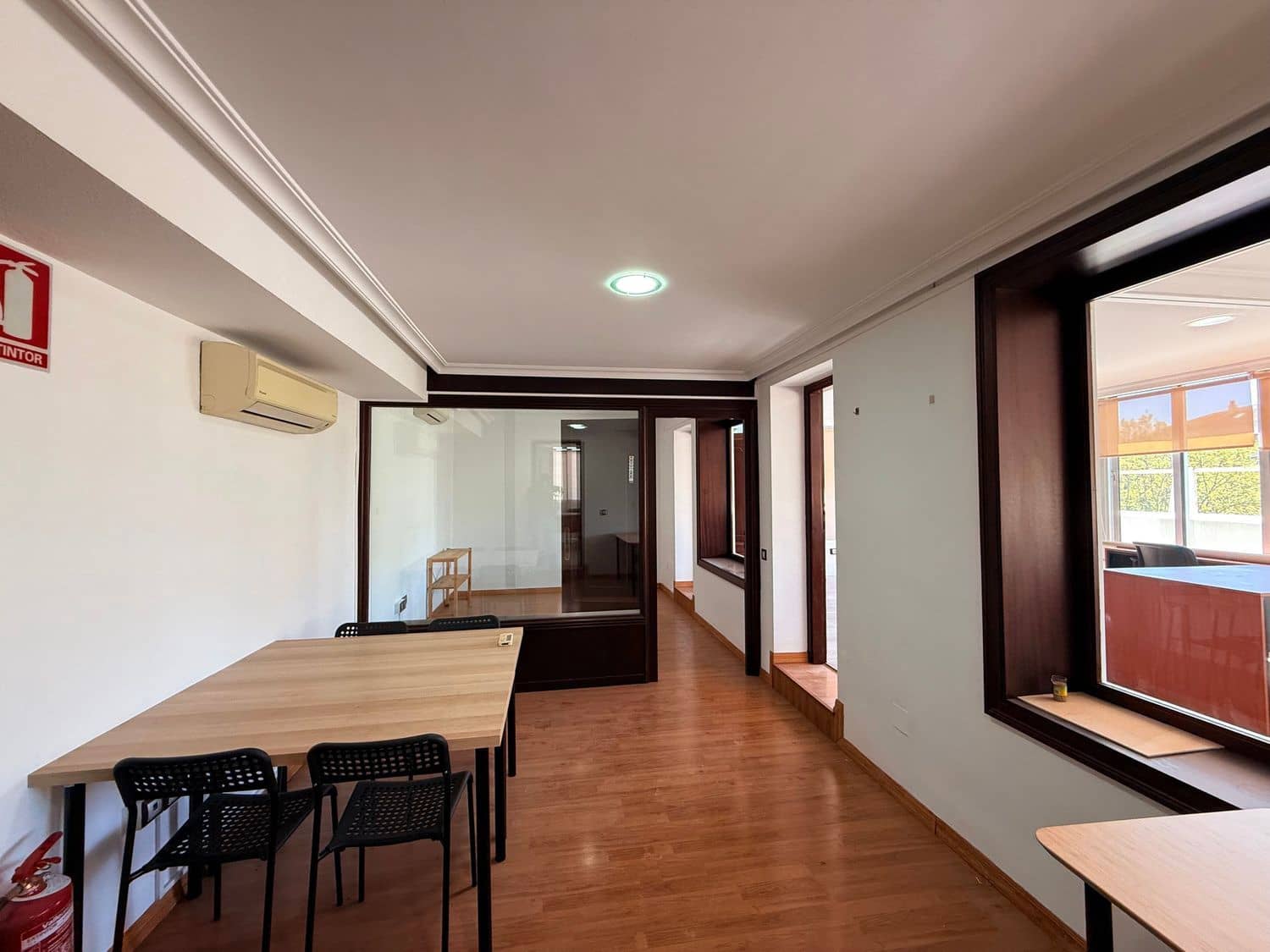 Escritório para arrendar em Marbella - 1 600 € (Ref: 9719400)